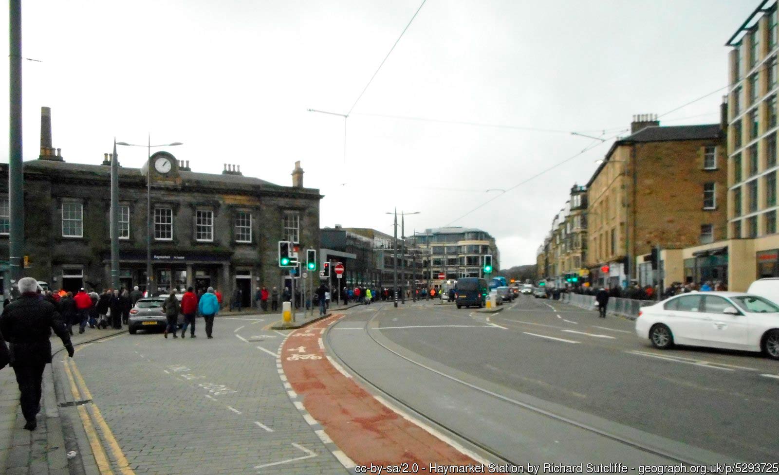 Driving lessons in Edinburgh